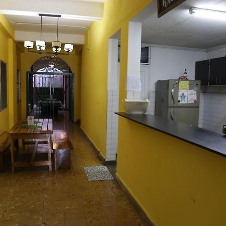 Hostal Villa Grande Panama City Exterior photo